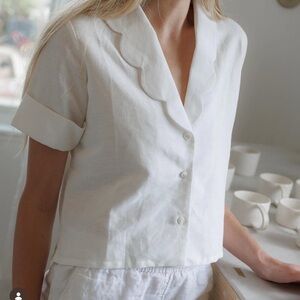 Women's Scalloped Collar Button-Down Shirt in White